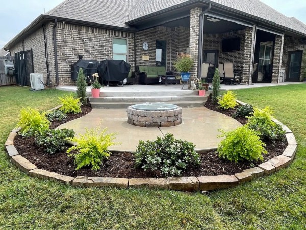 Landscaping in Oklahoma City, OK (1)